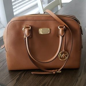 Micheal Kors Tote